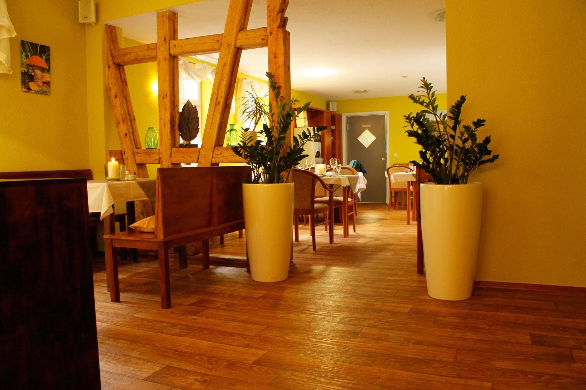 לאושה Hotel Beck מראה חיצוני תמונה